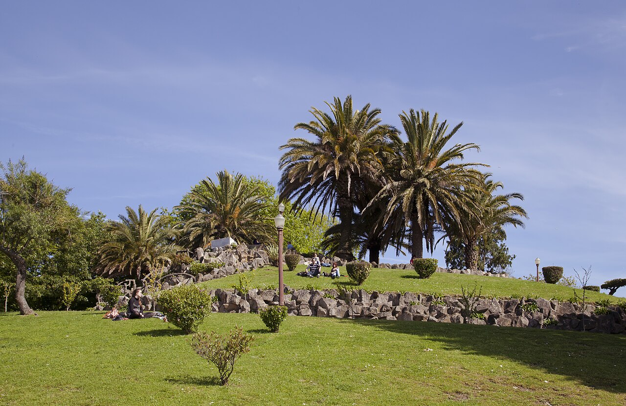 Jardim do Morro in Vila Nova de Gaia looking over Porto